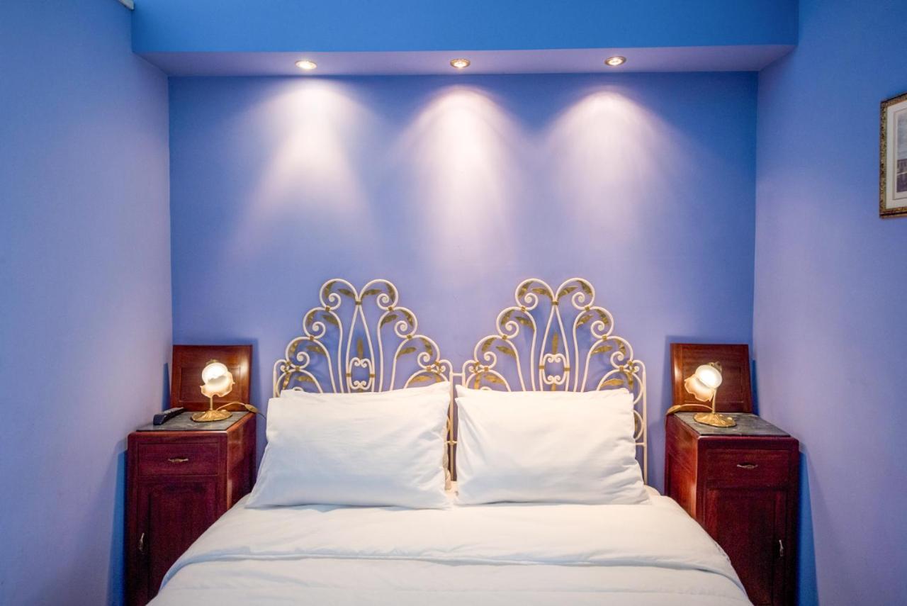 The Palace B&B And Apartments Santo Stefano di Camastra Buitenkant foto