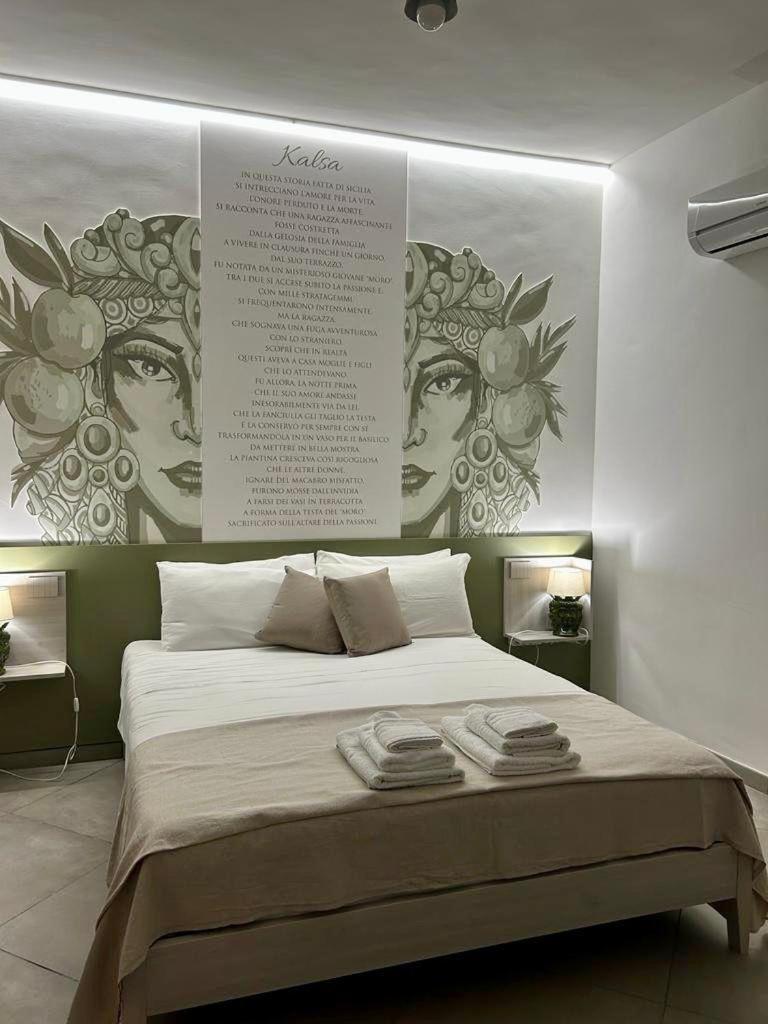 The Palace B&B And Apartments Santo Stefano di Camastra Buitenkant foto