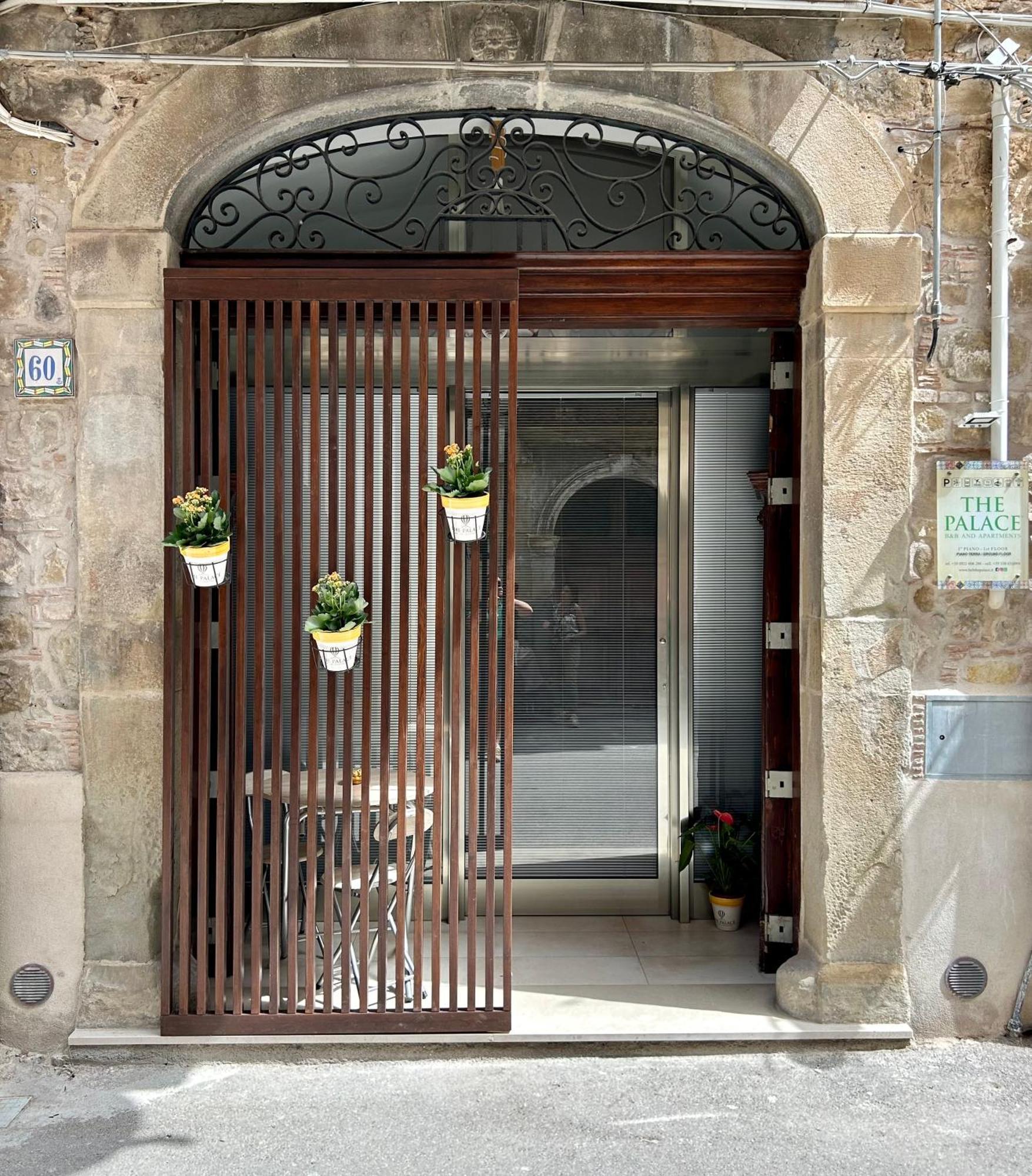 The Palace B&B And Apartments Santo Stefano di Camastra Buitenkant foto